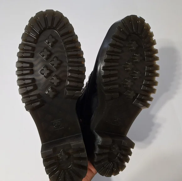 💎NWOB Dr. Martens "Leona" Black Suede Combat Heeled Boots - Picture 13 of 16